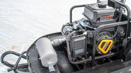 Снегоход БТС Арктик - 4Т Лонг 20 л.с. белый (машинокомплект) - купить с доставкой, по выгодной цене в интернет-магазине Мототека