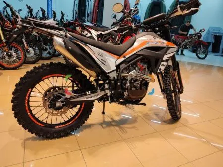 Мотоцикл кроссовый / эндуро Regulmoto (Регулмото) CR - X чёрный/оранжевый с ПТС - купить с доставкой, по выгодной цене в интернет-магазине Мототека