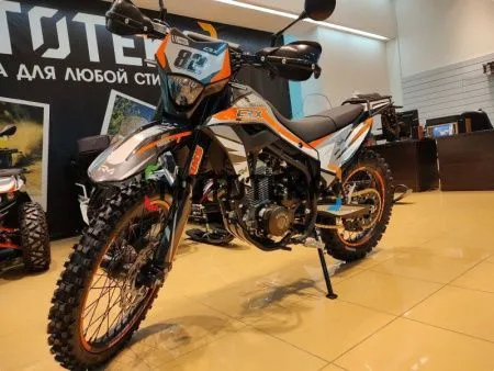 Мотоцикл кроссовый / эндуро Regulmoto (Регулмото) CR - X чёрный/оранжевый с ПТС - купить с доставкой, по выгодной цене в интернет-магазине Мототека