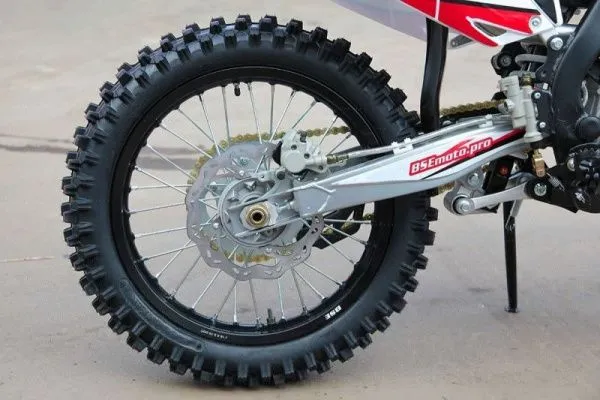 Мотоцикл кроссовый / эндуро BSE (БСЕ) Z4 250e 21/18 1 | Мототека