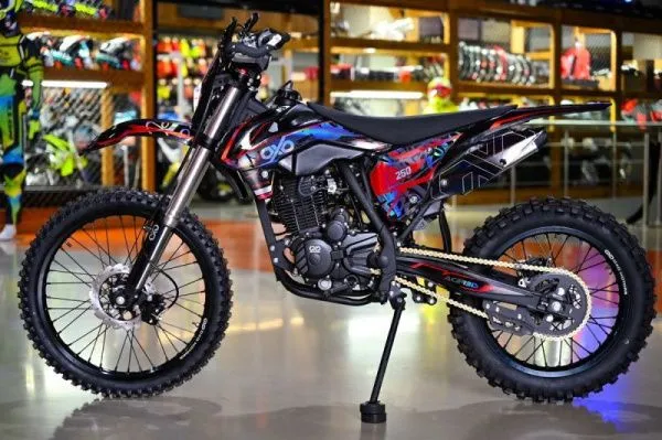 Мотоцикл кроссовый / эндуро OXO (Оксо) Base 250 M (CS250M) 21\18 красный | Мототека