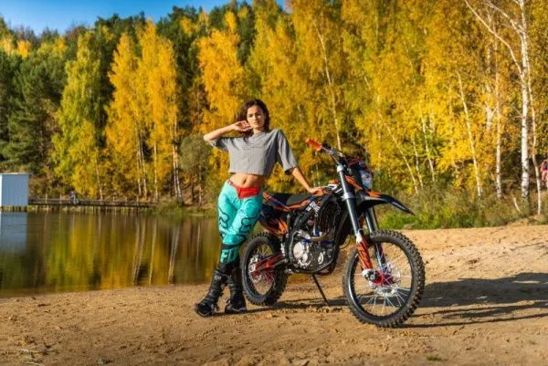 Мотоцикл кроссовый / эндуро BSE (БСЕ) Z7 300e 21/18 Orange Blast 1 | Мототека