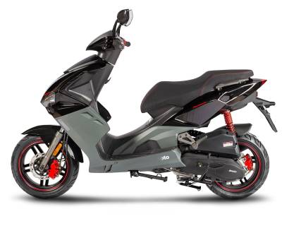 Скутер Regulmoto (Регулмото) FORMULA 125 инжектор (LJ125T - 8M) EFI чёрный матовый с ПТС