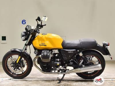 Мотоцикл MOTO GUZZI V 7 2015, Жёлтый пробег 21855 с ПТС