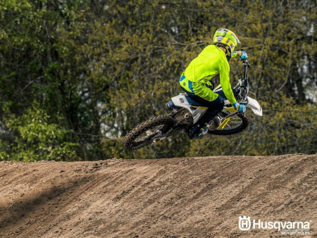 Мотоцикл кроссовый / эндуро Husqvarna (Хускварна) TC 85 17/14 (2022) - купить с доставкой, по выгодной цене в интернет-магазине Мототека