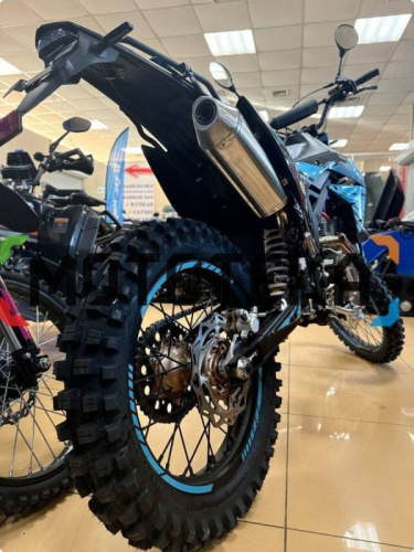 Мотоцикл кроссовый / эндуро Regulmoto (Регулмото) ZR PR 300 4 valves 6 Gear чёрный/синий с ПТС фото 6