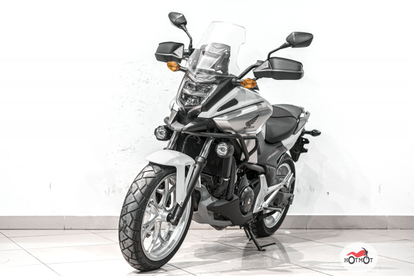 Мотоцикл HONDA NC 750X 2017, БЕЛЫЙ пробег 32078 | Мототека