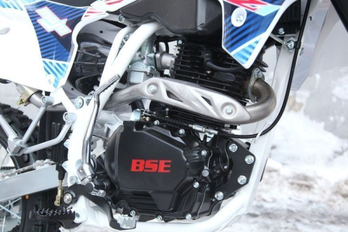 Мотоцикл кроссовый / эндуро BSE (БСЕ) Z1 150e 19/16 Night Road 2 фото 7