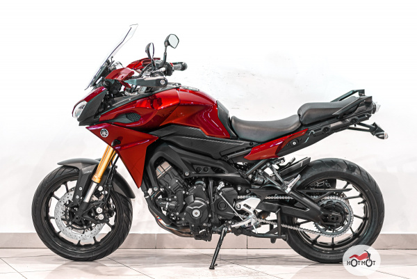 Мотоцикл YAMAHA MT-09 Tracer (FJ-09) 2015, Красный пробег 35210 | Мототека