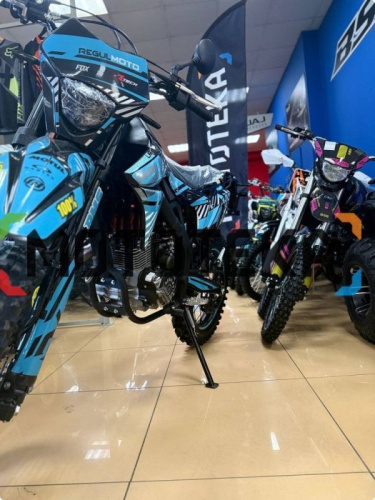 Мотоцикл кроссовый / эндуро Regulmoto (Регулмото) ZR PR 300 4 valves 6 Gear чёрный/синий с ПТС фото 3