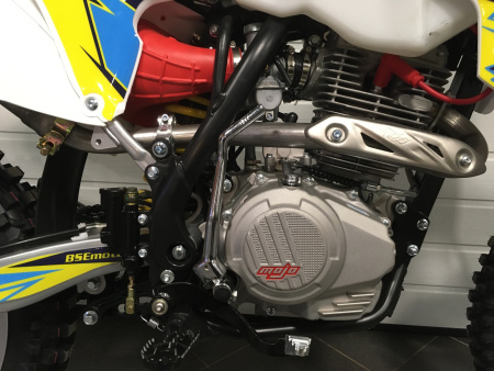 Мотоцикл кроссовый / эндуро BSE (БСЕ) Z2 250e 21/18 Blue-Yellow 1 - купить с доставкой, по выгодной цене в интернет-магазине Мототека