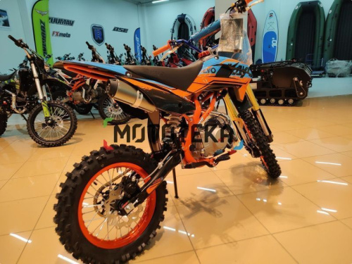 Питбайк KAYO (Кайо) EVOLUTION K125EM 17/14 KRZ (механ. сцепл., эл. стартер 2024 г.) фото 10 Питбайк KAYO (Кайо) EVOLUTION K125EM 17/14 KRZ (механ. сцепл., эл. стартер 2024 г.) фото 10