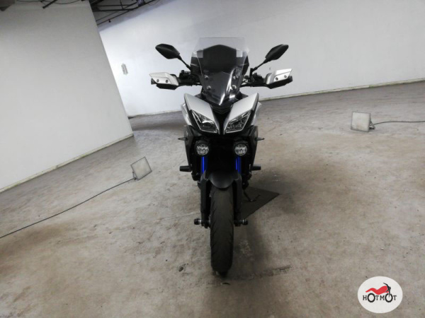 Мотоцикл YAMAHA MT-09 Tracer (FJ-09) 2015, СЕРЕБРИСТЫЙ пробег 23504 | Мототека