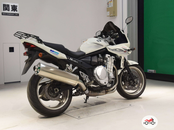 Мотоцикл SUZUKI Bandit GSF 1250 2009, БЕЛЫЙ пробег 62859 | Мототека
