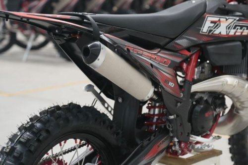 Мотоцикл кроссовый / эндуро FXMOTO (ФХМото) K10 NB300 чёрный фото 10
