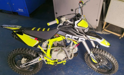 Питбайк Racer (Рейсер) MX125E зелёный фото 3 Питбайк Racer (Рейсер) MX125E зелёный фото 3