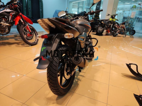 Мотоцикл дорожный BAJAJ (Баджадж) Pulsar 180 чёрный/оранжевый с ПТС фото 14