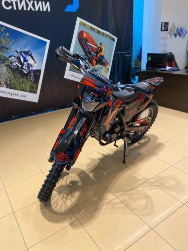 Мотоцикл кроссовый / эндуро Zuumav (Зуумав) K5 CB300F /красный фото 5 Мотоцикл кроссовый / эндуро Zuumav (Зуумав) K5 CB300F /красный фото 5