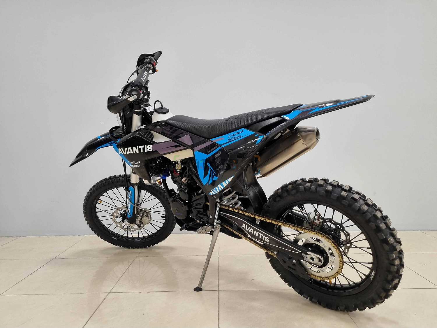 Мотоцикл кроссовый / эндуро Avantis (Авантис) Enduro 300 PRO Carb FCR Exclusive ARS (CBS300/174MN-3 Design HS черный)