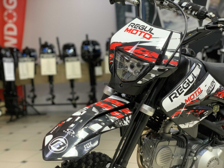 Питбайк Regulmoto (Регулмото) SEVEN MEDALIST 49cc (140) 19/16 чёрный/белый - купить с доставкой, по выгодной цене в интернет-магазине Мототека