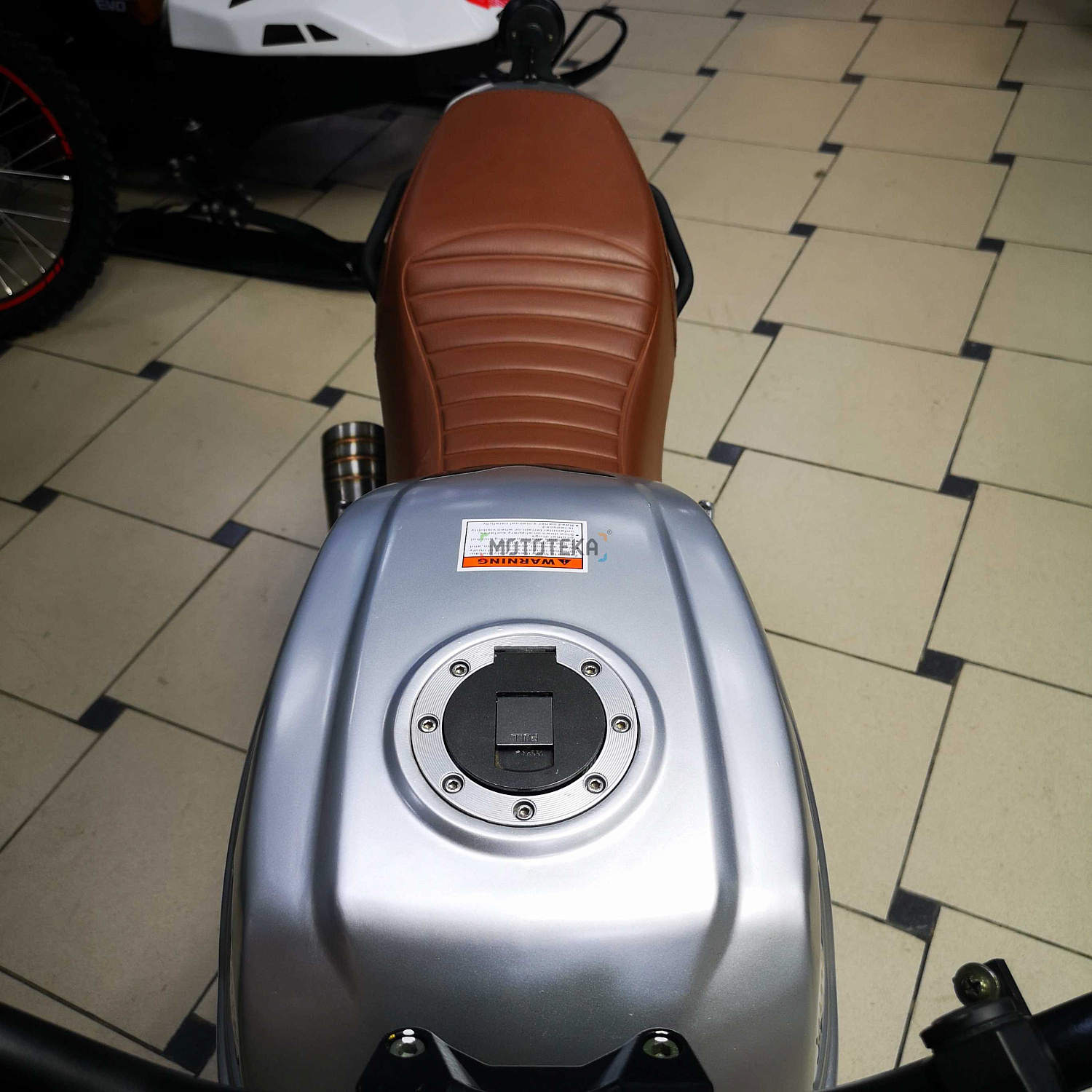 Мотоцикл дорожный Minsk (Минск) SCR 250 SILVER M1NSK с ПТС
