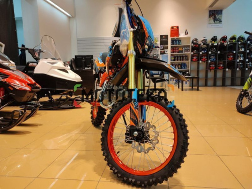 Питбайк KAYO (Кайо) EVOLUTION K125EM 17/14 KRZ (механ. сцепл., эл. стартер 2024 г.) фото 2 Питбайк KAYO (Кайо) EVOLUTION K125EM 17/14 KRZ (механ. сцепл., эл. стартер 2024 г.) фото 2