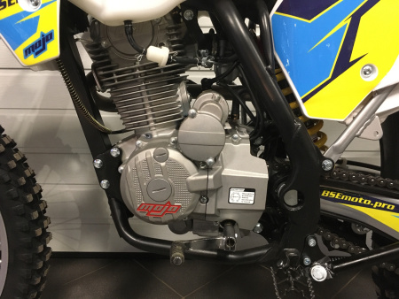 Мотоцикл кроссовый / эндуро BSE (БСЕ) Z2 250e 21/18 Blue-Yellow 1 - купить с доставкой, по выгодной цене в интернет-магазине Мототека