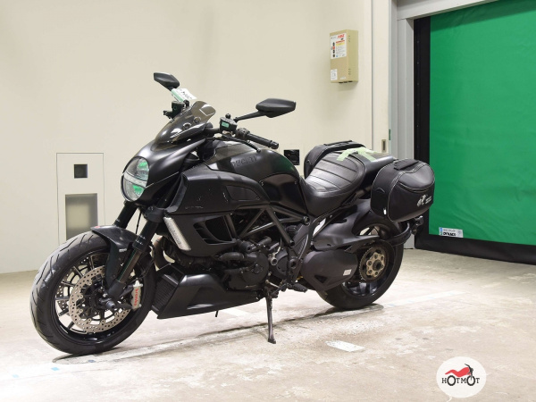 Мотоцикл DUCATI Diavel 2013, Черный пробег 26878 | Мототека