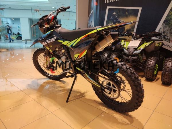 Мотоцикл кроссовый / эндуро BSE (БСЕ) Z3 L Spek Green (015) | Мототека