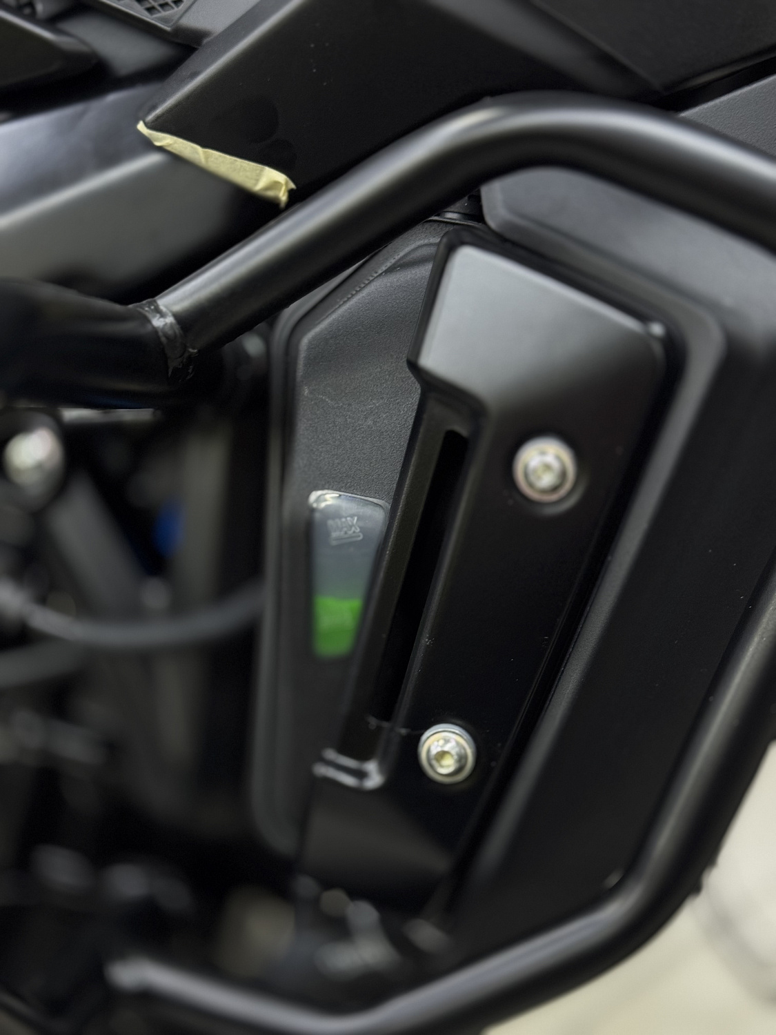 Мотоцикл дорожный BAJAJ (Баджадж) Dominar 400UG Touring чёрный с ПТС