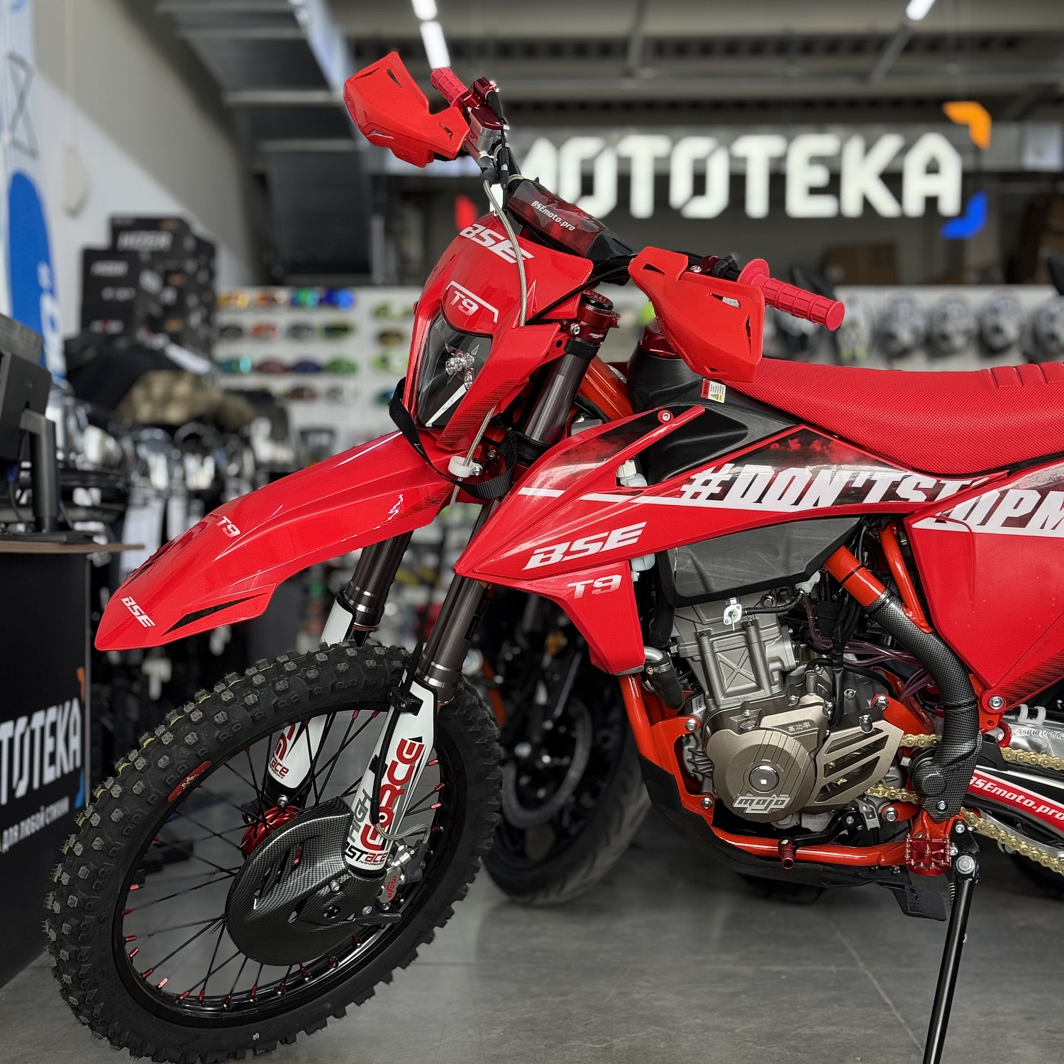 Сезон 2025! Мотоцикл кроссовый / эндуро BSE (БСЕ) T9 Red Arrow (TYX300SR)