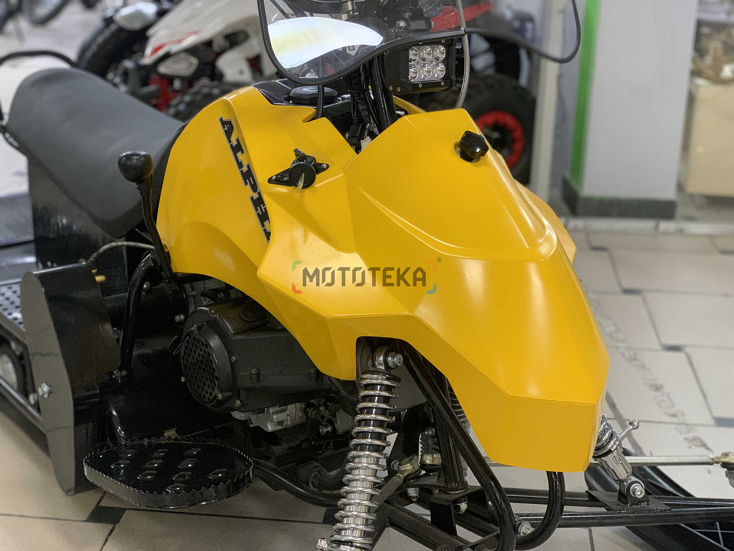 Снегоход Лидер Альфа 2 150 желтый (машинокомплект)