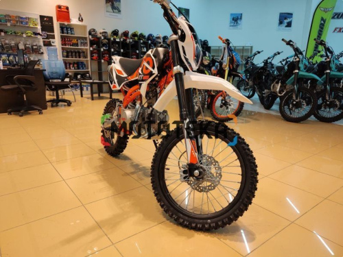 Питбайк KAYO (Кайо) BASIC K125EM 17/14 KRZ (механ. сцепл., эл. стартер 2024 г.) фото 23 Питбайк KAYO (Кайо) BASIC K125EM 17/14 KRZ (механ. сцепл., эл. стартер 2024 г.) фото 23