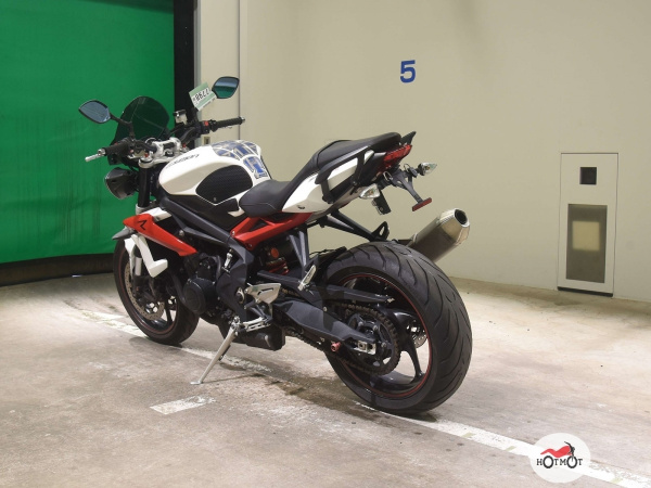 Мотоцикл TRIUMPH Street Triple 2013, БЕЛЫЙ пробег 39813 с ПТС | Мототека