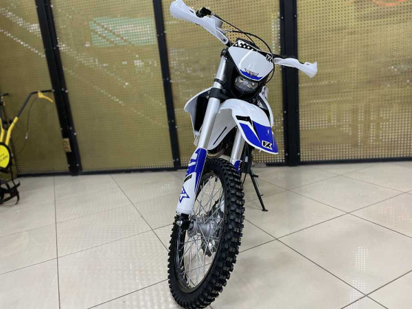 Мотоцикл кроссовый / эндуро Zuumav (Зуумав) FX X7 FXR белый/синий | Мототека
