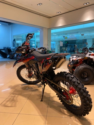 Мотоцикл кроссовый / эндуро Zuumav (Зуумав) K5 CB300F /красный фото 8 Мотоцикл кроссовый / эндуро Zuumav (Зуумав) K5 CB300F /красный фото 8