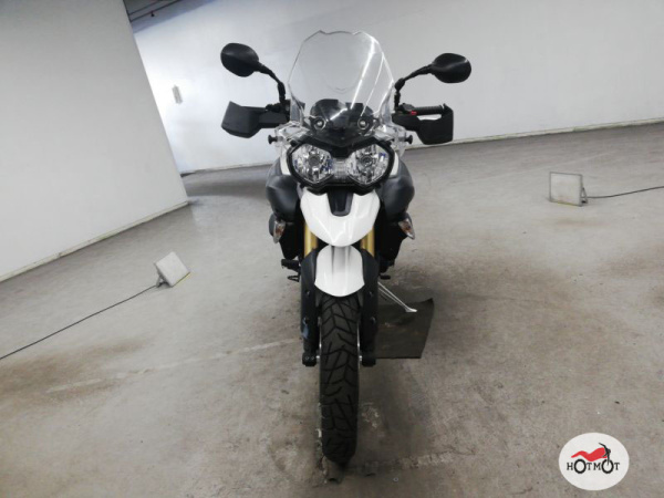Мотоцикл TRIUMPH Tiger 800 2011, БЕЛЫЙ пробег 3899 | Мототека