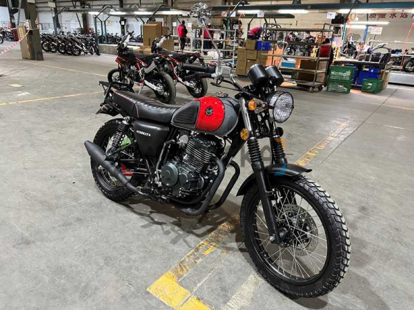 Мотоцикл дорожный Мотомир COMBAT SCRAMBLER 400 красный/чёрный с ПТС | Мототека