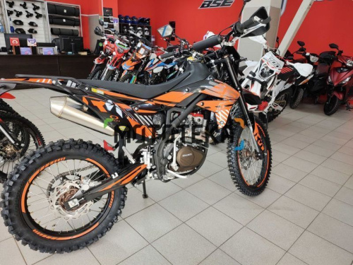 Мотоцикл кроссовый / эндуро Regulmoto (Регулмото) ZR PR 4 valves чёрный/оранжевый с ПТС фото 5 Мотоцикл кроссовый / эндуро Regulmoto (Регулмото) ZR PR 4 valves чёрный/оранжевый с ПТС фото 5