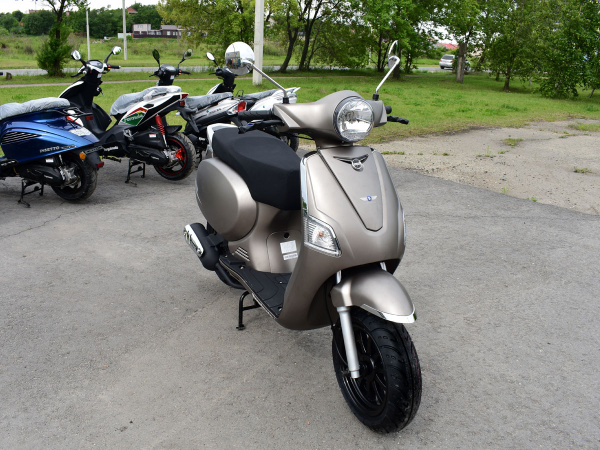 Скутер Regulmoto (Регулмото) ESTATE 125 (LJ125T - V) синий с ПТС | Мототека