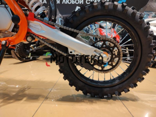 Питбайк KAYO (Кайо) BASIC K125EM 17/14 KRZ (механ. сцепл., эл. стартер 2024 г.) фото 14 Питбайк KAYO (Кайо) BASIC K125EM 17/14 KRZ (механ. сцепл., эл. стартер 2024 г.) фото 14