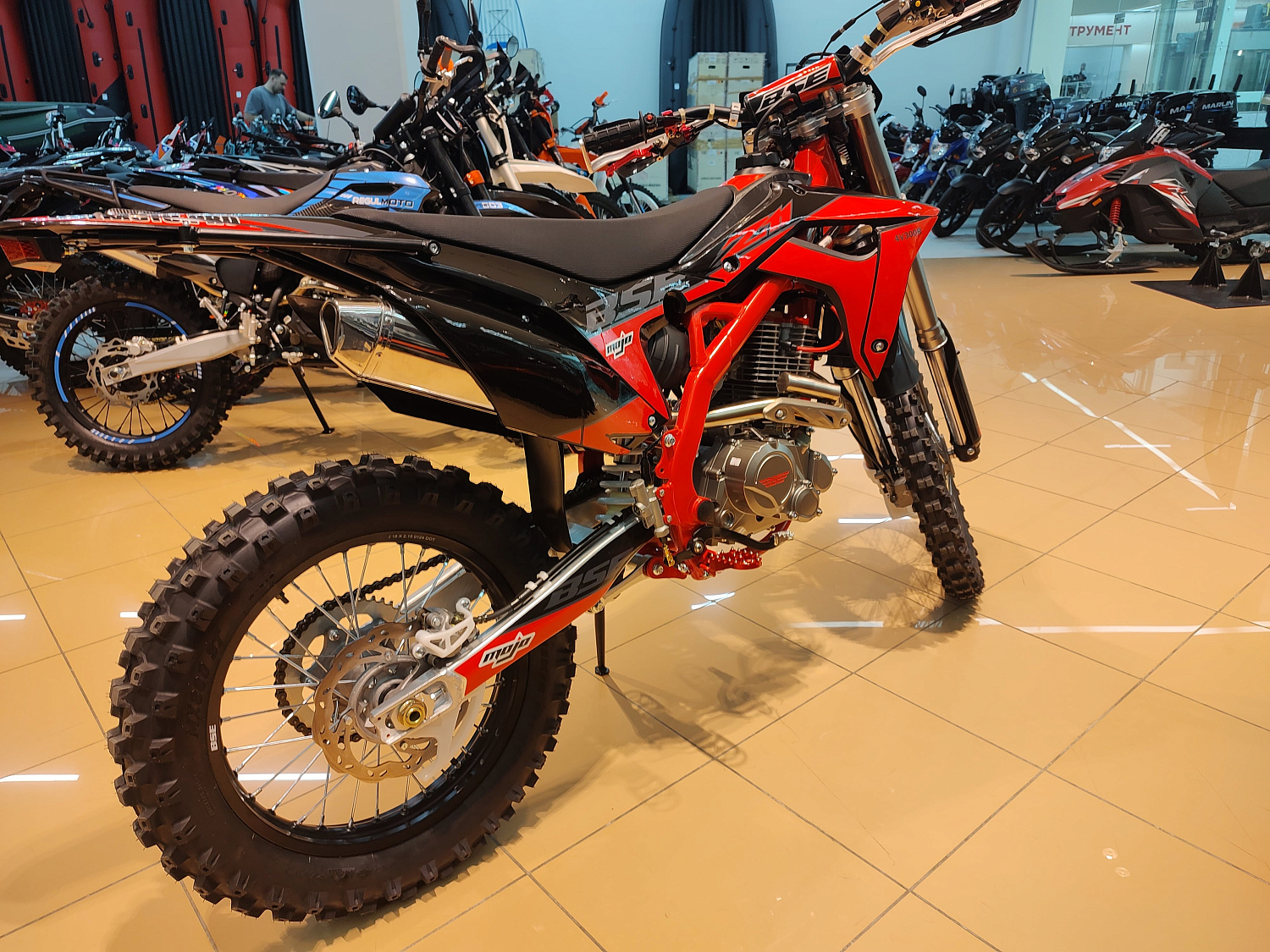 Техника в наличии! Мотоцикл кроссовый / эндуро BSE (БСЕ) Z11 Red Black (020)