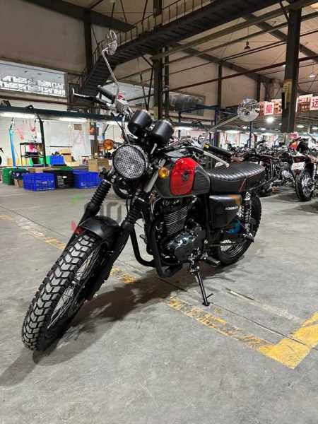 Мотоцикл дорожный Мотомир COMBAT SCRAMBLER 400 красный/чёрный с ПТС | Мототека