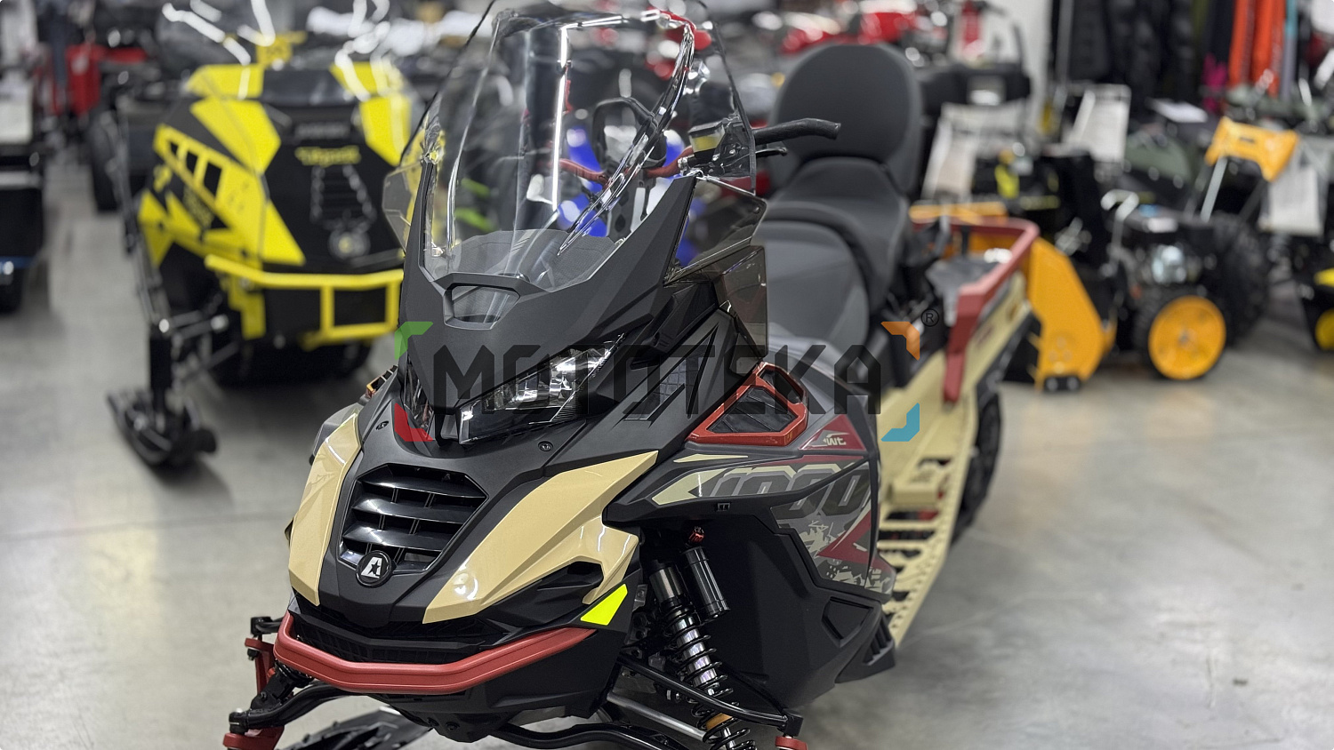 Техника в наличии! Снегоход AODES (Аодес) Snowcross 1000 WT 508mm LCD 10.25 песочный с ПСМ