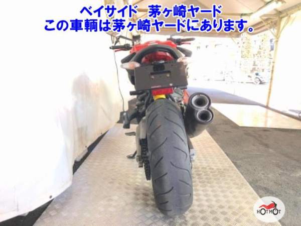 Мотоцикл DUCATI Monster 821 2015, Красный пробег 18900 | Мототека