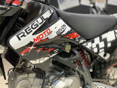Питбайк Regulmoto (Регулмото) SEVEN MEDALIST 49cc (140) 19/16 чёрный/белый - купить с доставкой, по выгодной цене в интернет-магазине Мототека