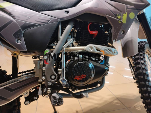 Мотоцикл кроссовый / эндуро BSE (БСЕ) Z3 V 21/18 Titan фото 2