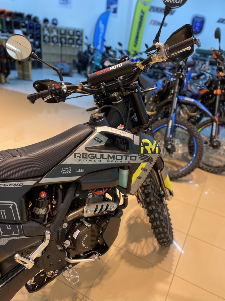 Мотоцикл кроссовый / эндуро Regulmoto (Регулмото) LEGEND 300 чёрный/жёлтый с ПТС | Мототека