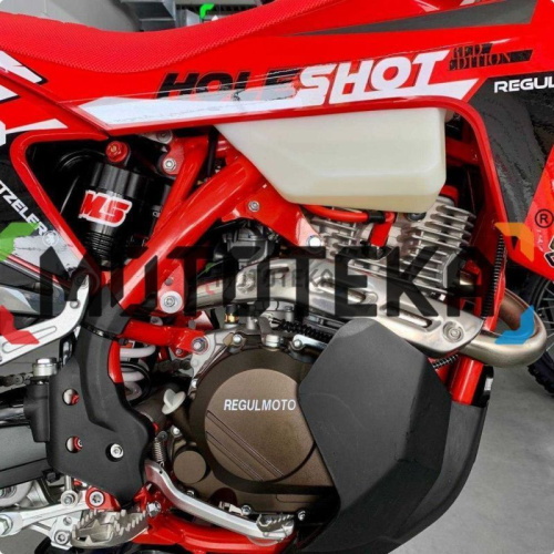 Мотоцикл кроссовый / эндуро Regulmoto (Регулмото) Holeshot Red Edition (4 valves) красный с ПТС фото 3