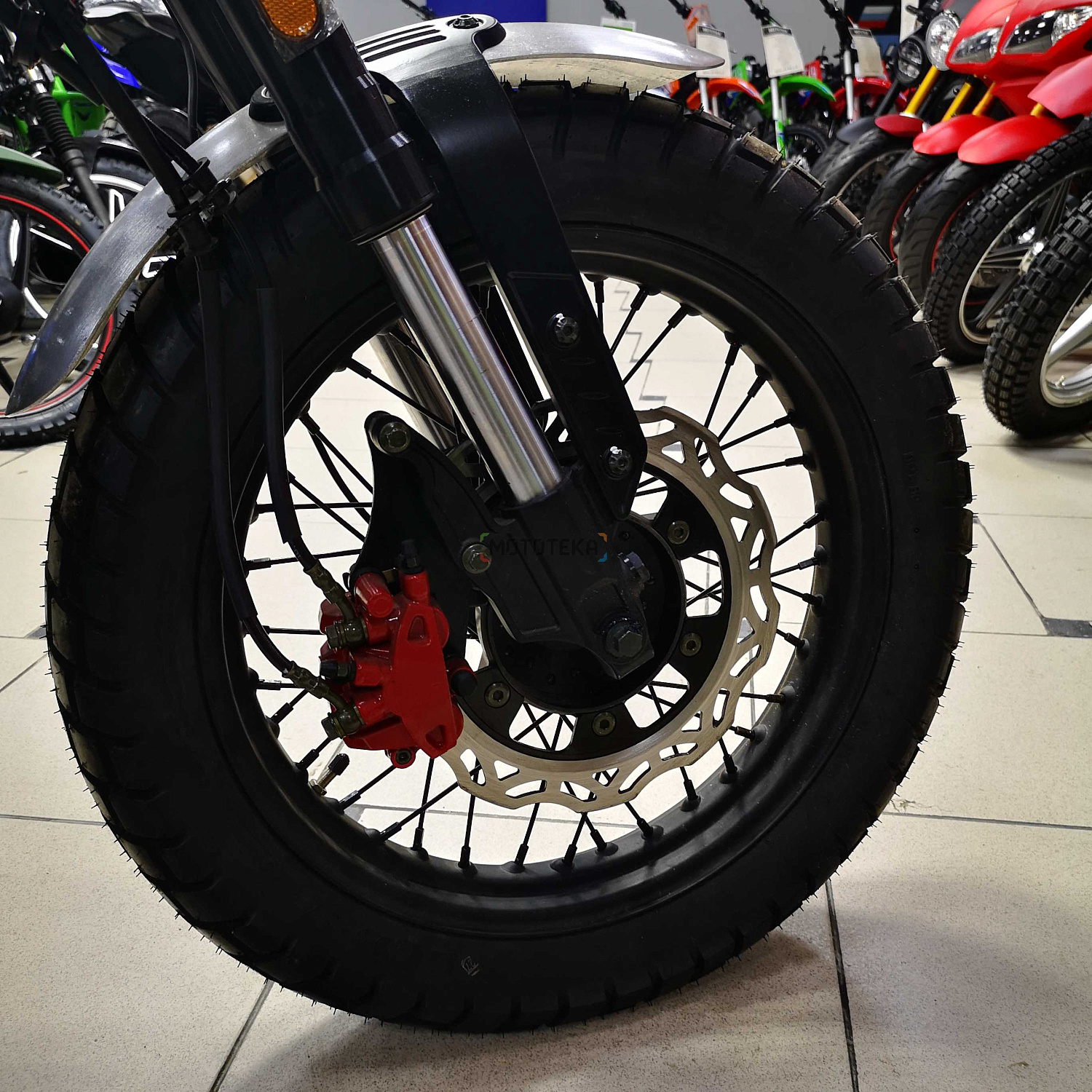 Мотоцикл дорожный Minsk (Минск) SCR 250 SILVER M1NSK с ПТС